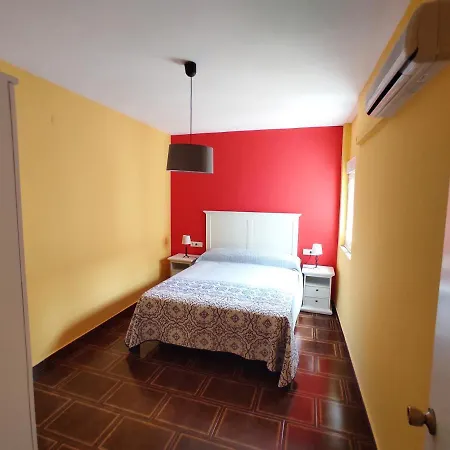 Lägenhet Turistico Ana Maria Torreperogil